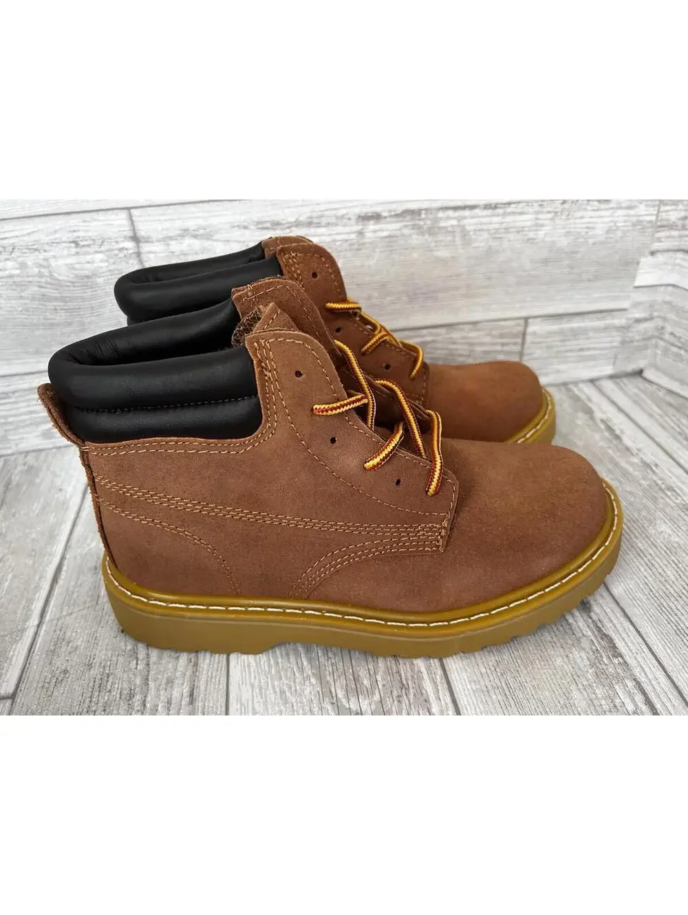 Desert Boots Natural Brown Leather Upper Men Size 6 Work Casual  NEW